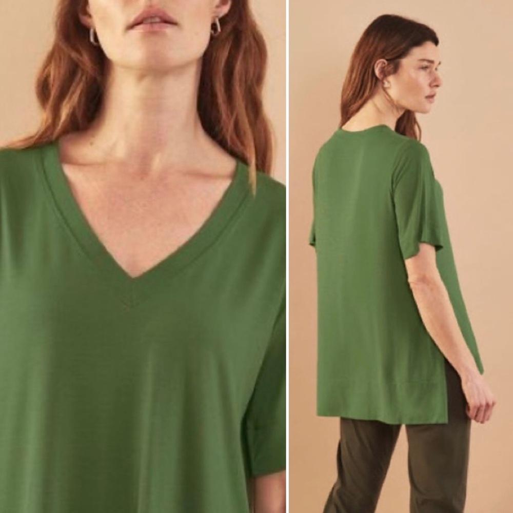 ADAY Necessi-Tee Top T Shirt XS Green V Neck Short Sleeve Casual Minimalist